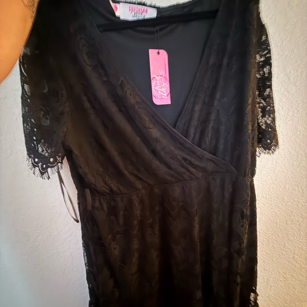 Southern fried chics Black Lace Wrap-Style Dress - Sweetheart Label